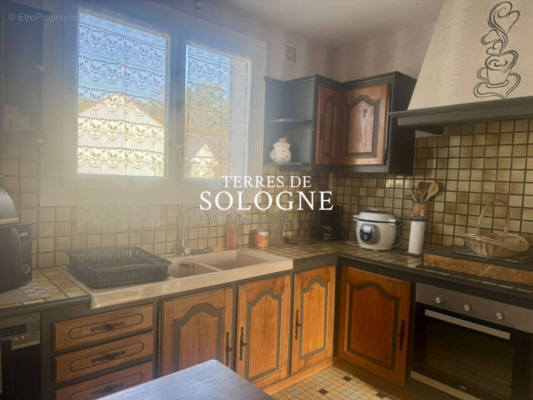 Maison à NEUNG-SUR-BEUVRON