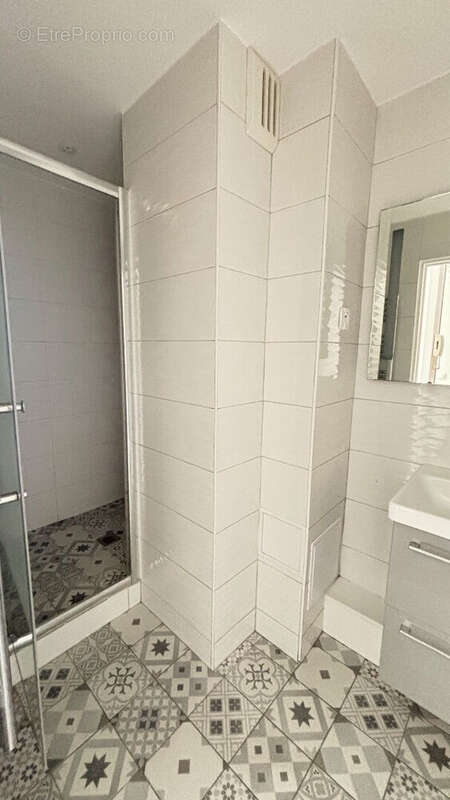 Appartement à PARIS-20E