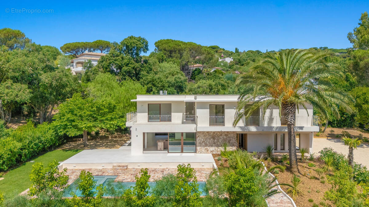 Maison à LA CROIX-VALMER