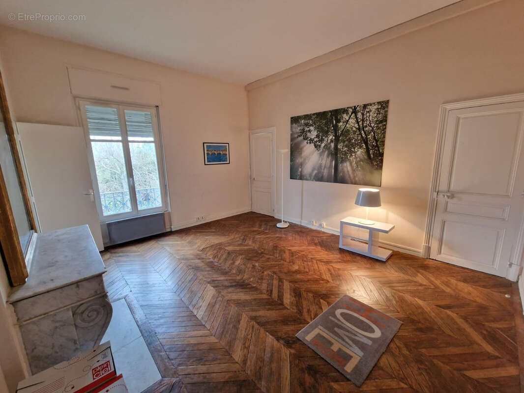 Appartement à FONTAINEBLEAU