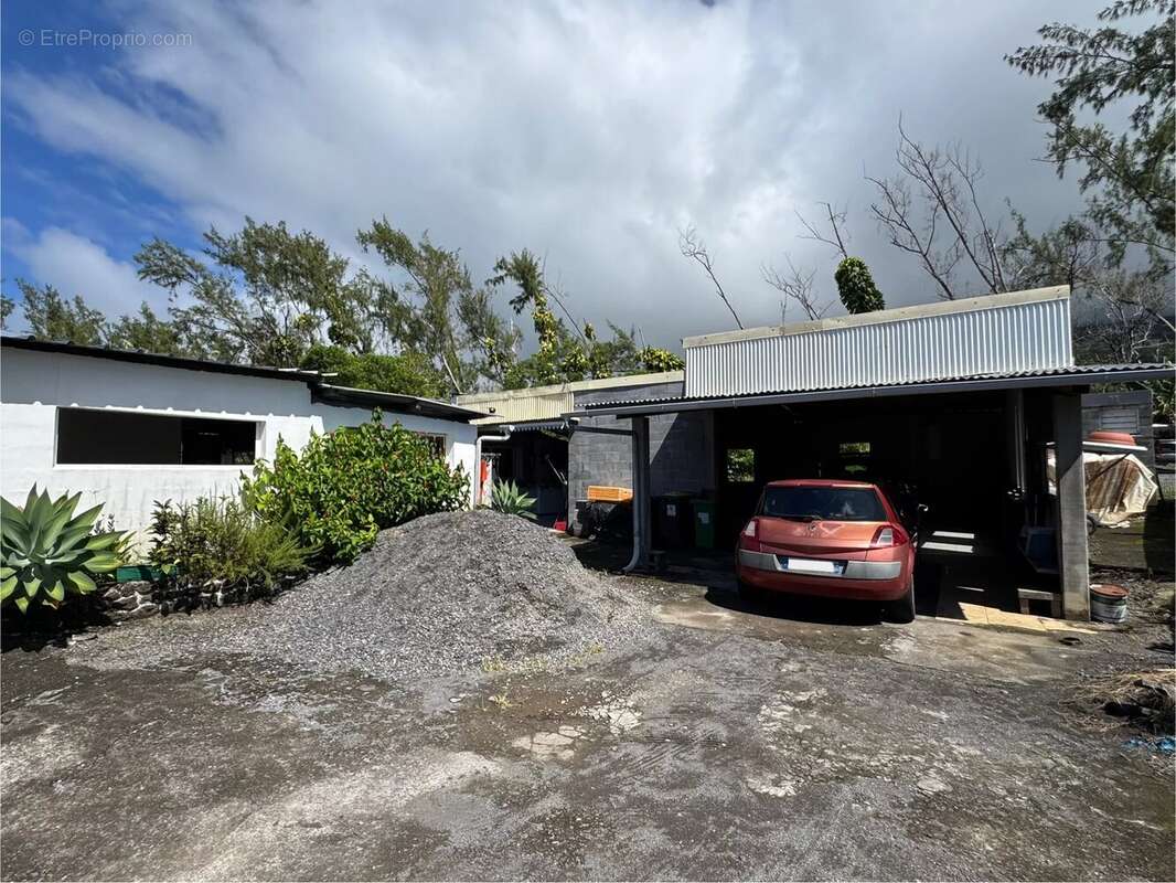 Maison à SAINT-PHILIPPE