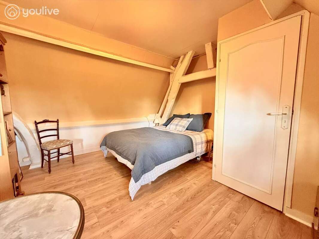 Maison à SAINT-RIQUIER-ES-PLAINS