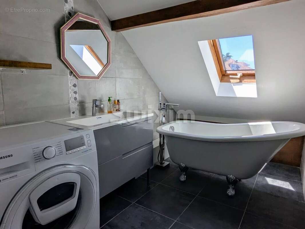 Appartement à EVIAN-LES-BAINS