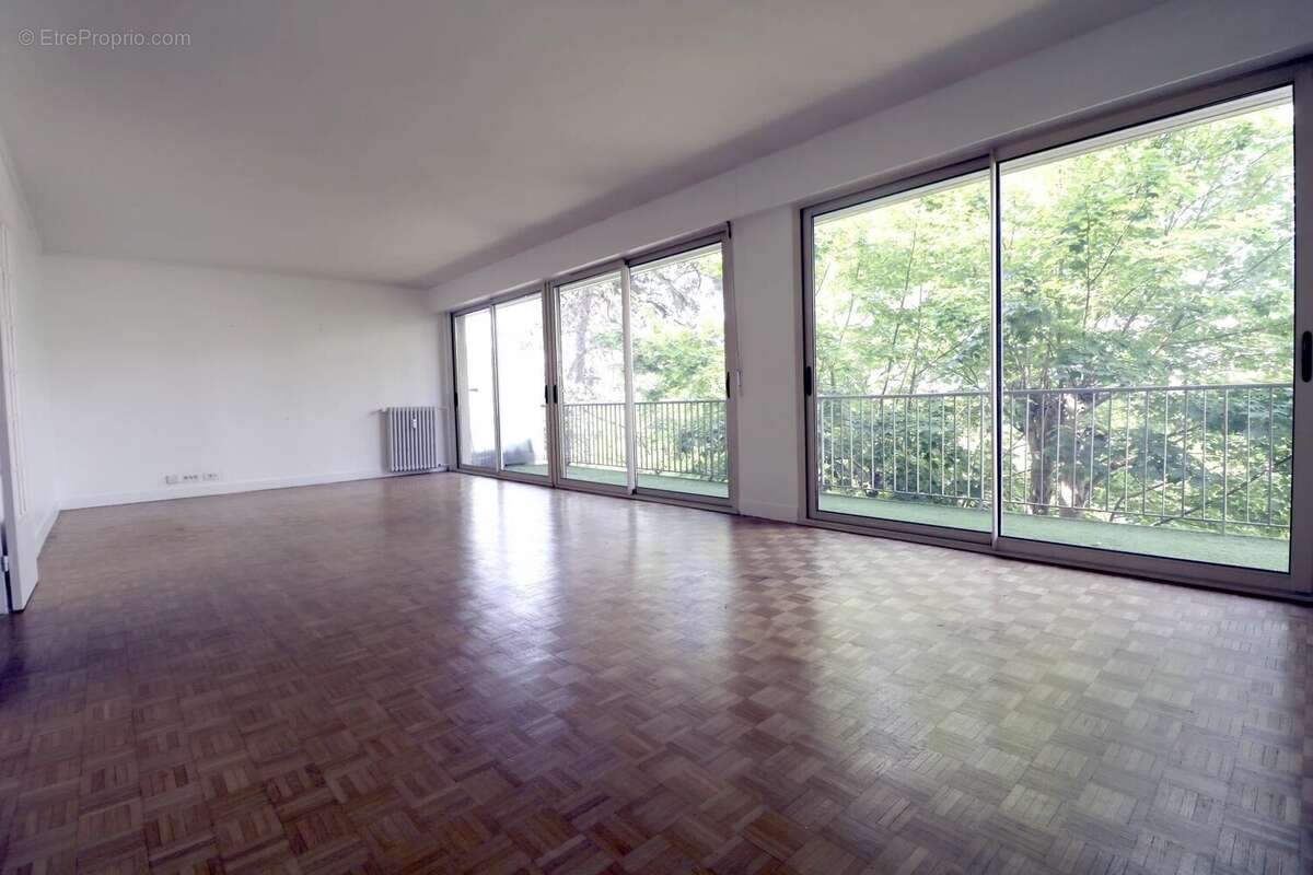 Appartement à VERSAILLES