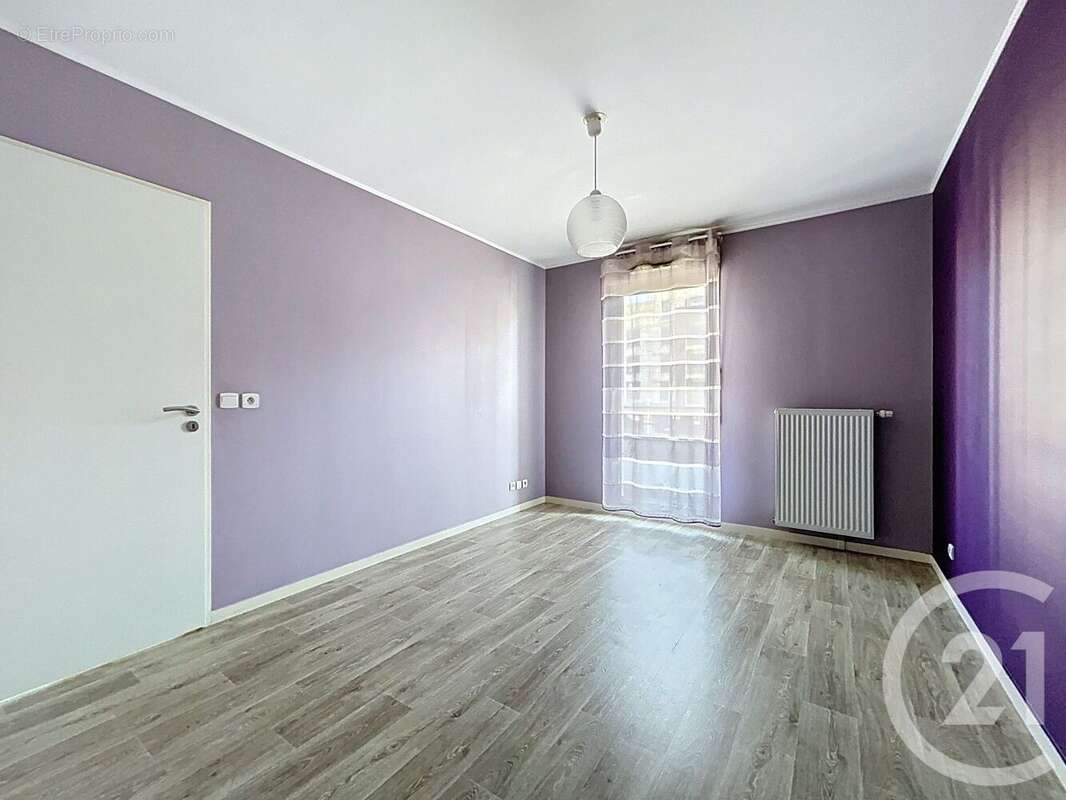 Appartement à DAMMARIE-LES-LYS