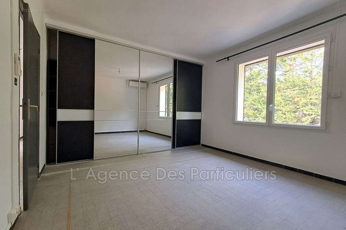 Appartement à DRAGUIGNAN