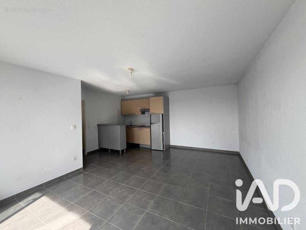 Photo 1 - Appartement à BOUGUENAIS