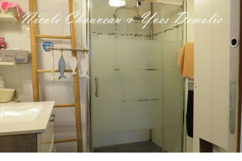 Maison à VERNET-LA-VARENNE