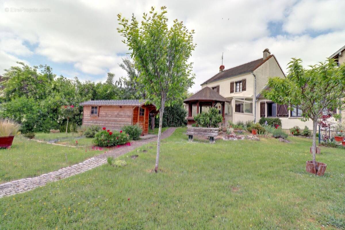 Maison à MAGNY-EN-VEXIN