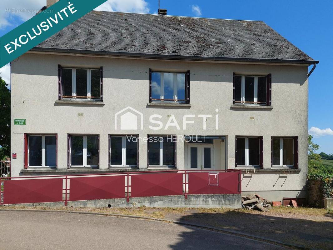 Photo 1 - Maison à SAINT-SAULGE