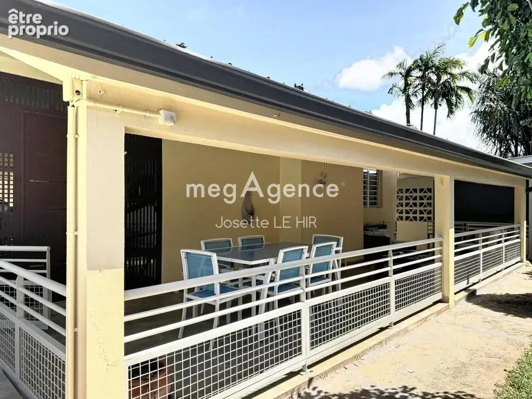 Villa 4 pièces 82 m² Montabo Cayenne - photo 2