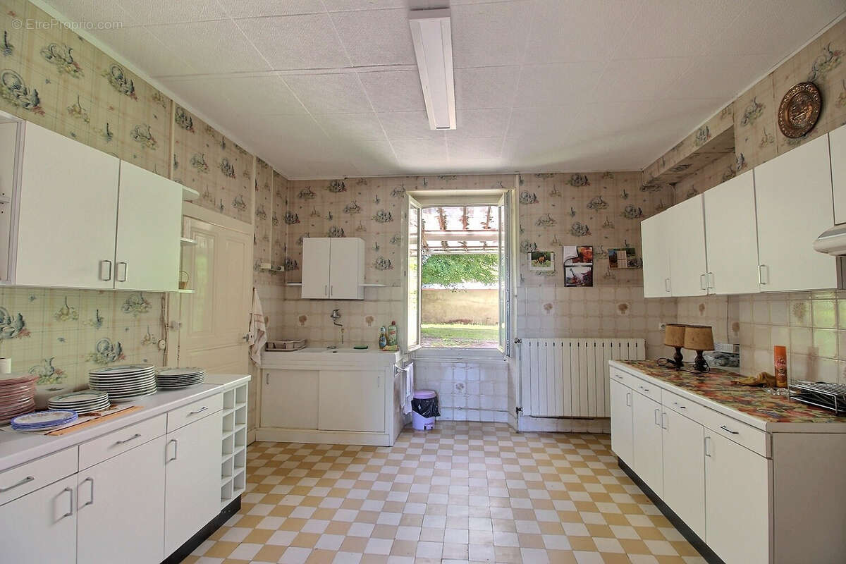 Maison à NEUVY-SAUTOUR