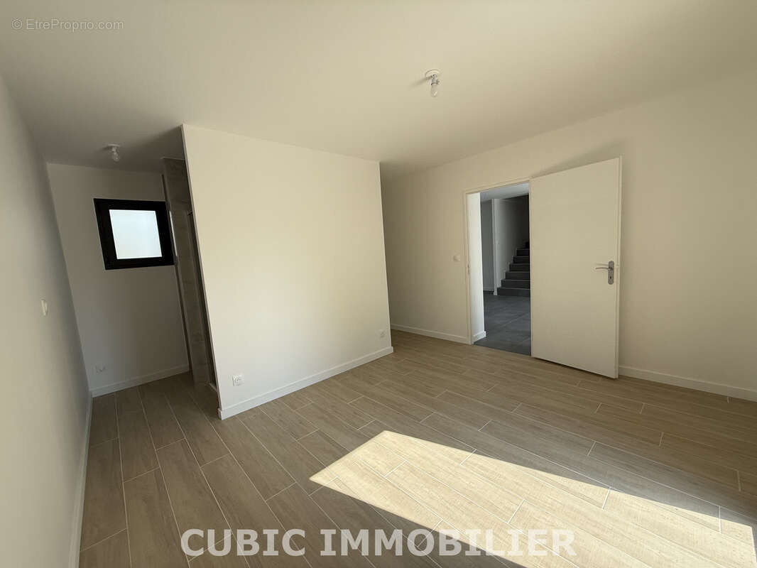 Maison à VILLEFRANCHE-SUR-SAONE