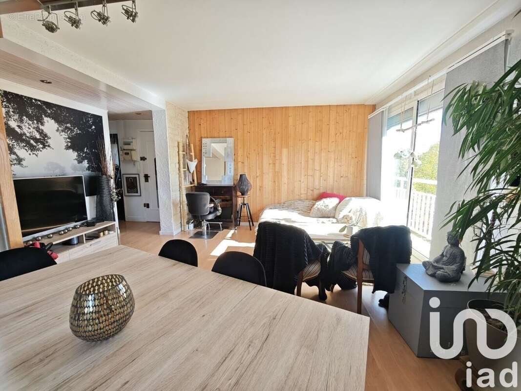 Photo 4 - Appartement à FRESNES