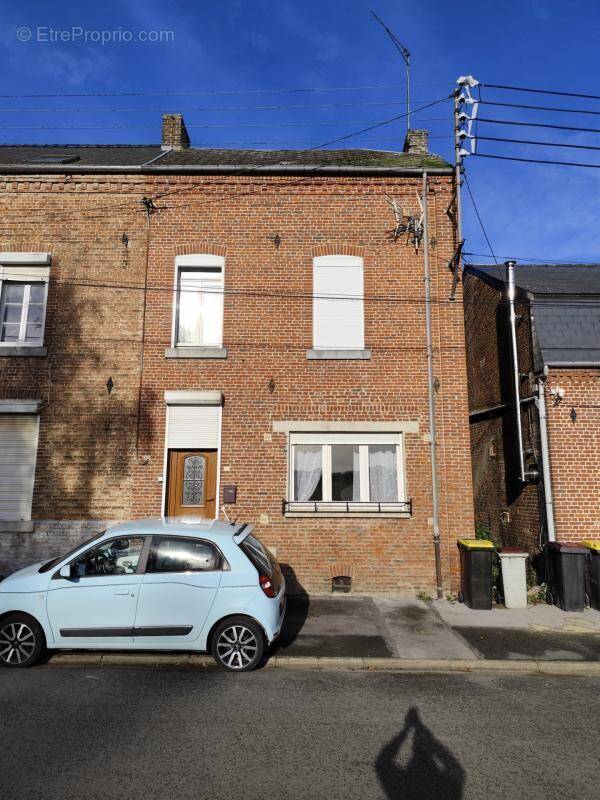 Maison à SAINS-DU-NORD
