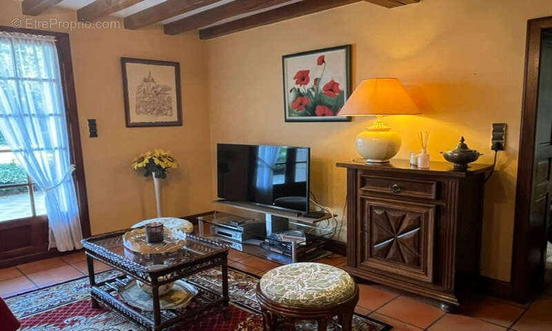 Maison à SAINT-PIERRE-D'EYRAUD