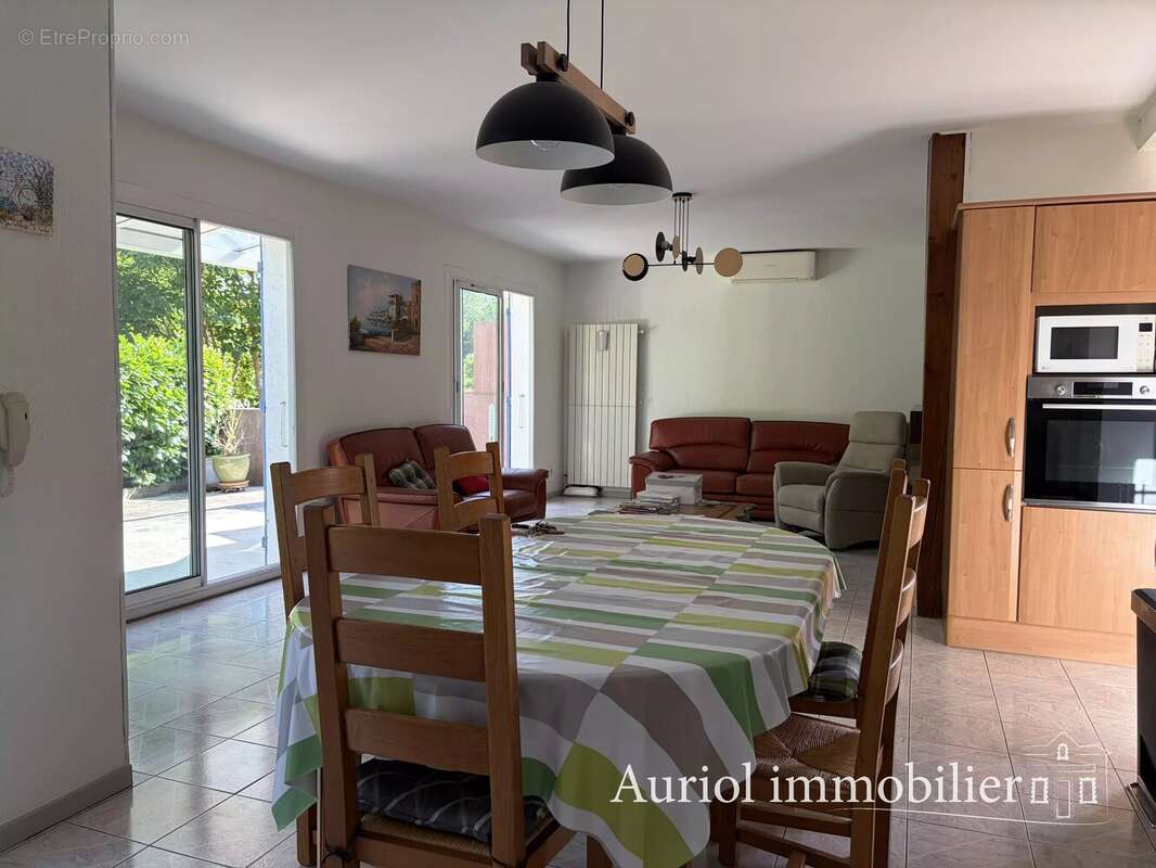 Maison à AURIOL