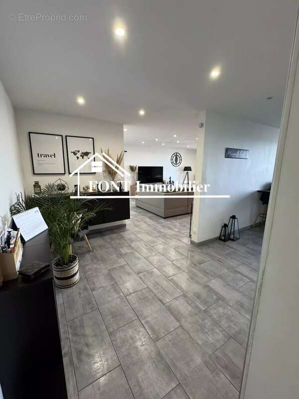 Appartement à SAINT-ETIENNE