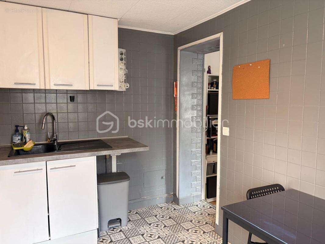 Appartement à CORBEIL-ESSONNES