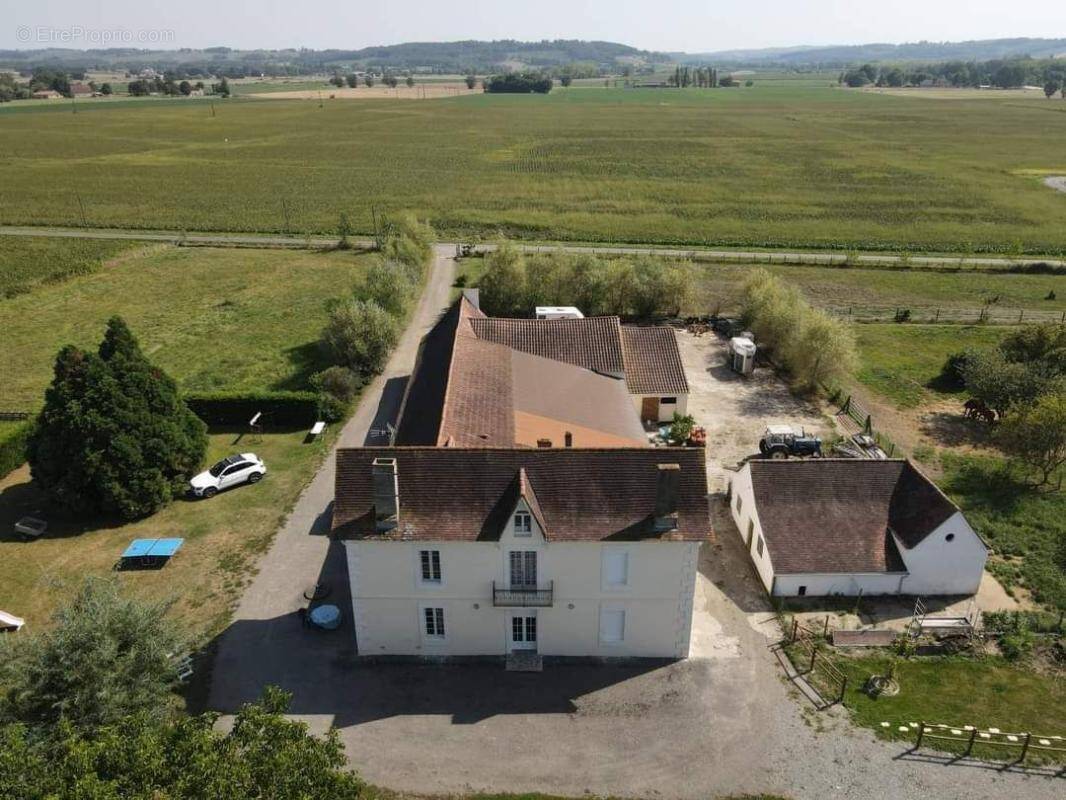 Maison à LAMONZIE-SAINT-MARTIN