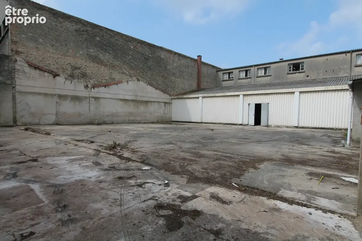 local commercial de 550 m2 avec 500 m2 de cour BOULOGNE SUR MER - photo 18