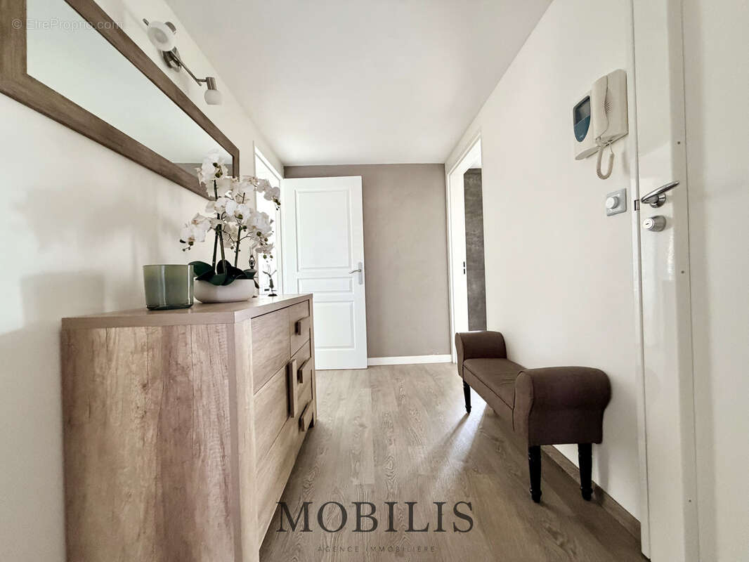 Appartement à MARSEILLE-8E