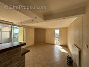 Photo 1 - Appartement à ROCHE-LA-MOLIERE