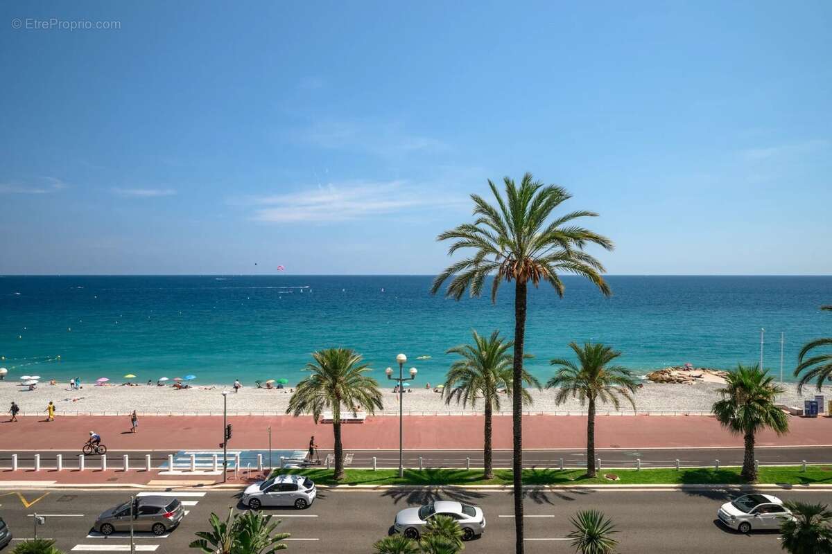 Nice Promenade des Anglais - 3 pièces à rénover - Vue Mer - photo 39