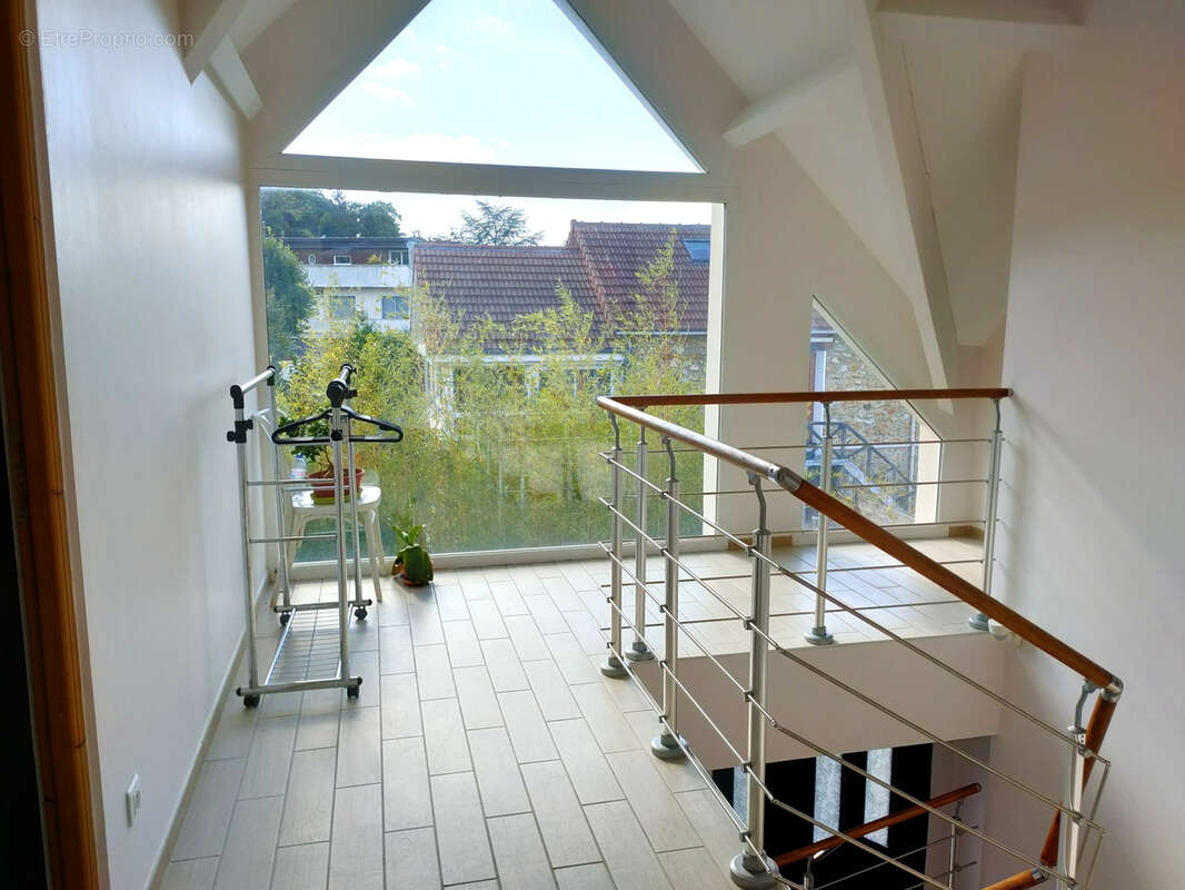 Maison à SAINT-REMY-LES-CHEVREUSE