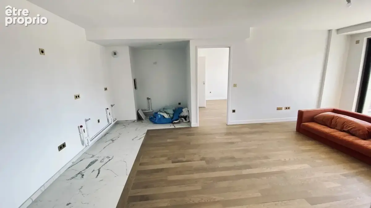 Immeuble neuf avec piscine & salle de sport - photo 5