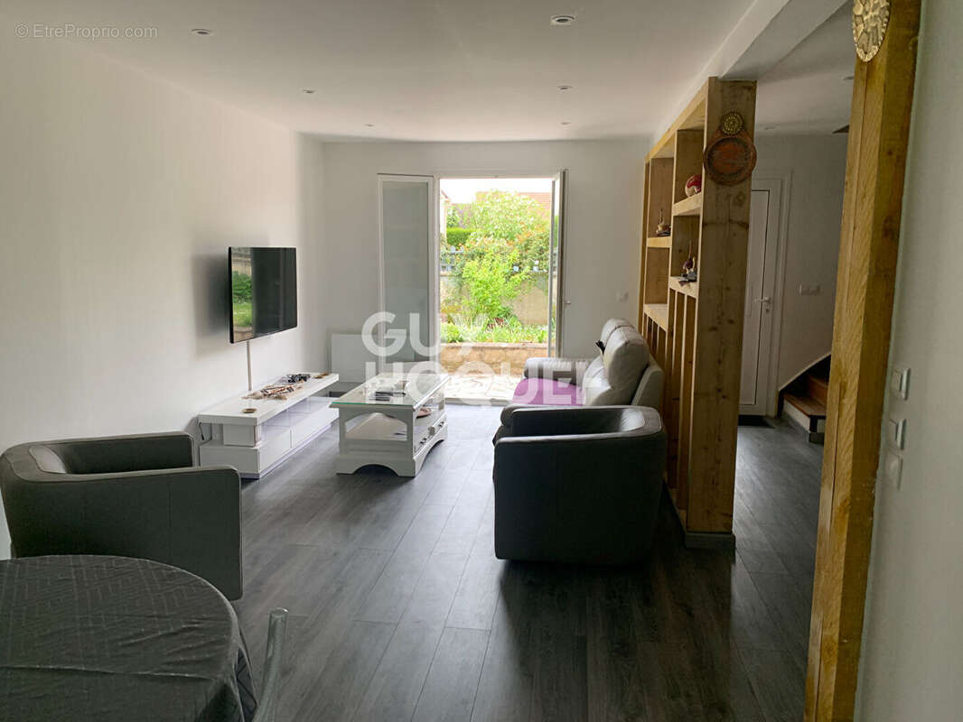 Maison à MILLY-LA-FORET