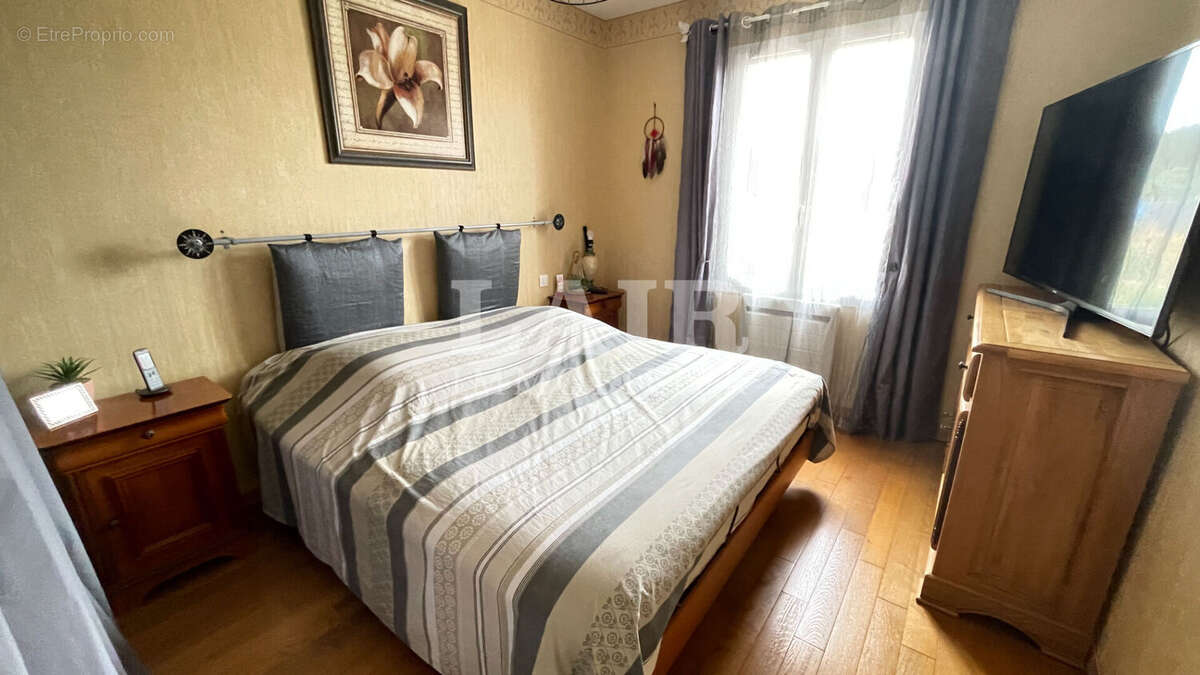 Maison à SAINT-VICTEUR