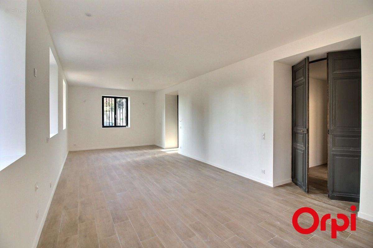 Appartement à MARSEILLE-13E