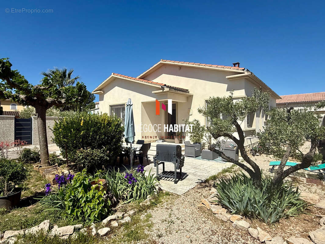 Maison à VILLETELLE