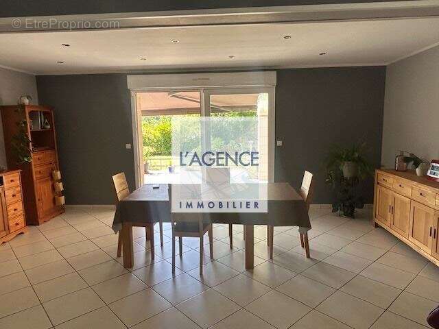 Maison à COURCELLES-SUR-VESLES