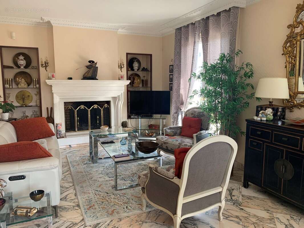 Maison à SAINT-JUST-SAINT-RAMBERT