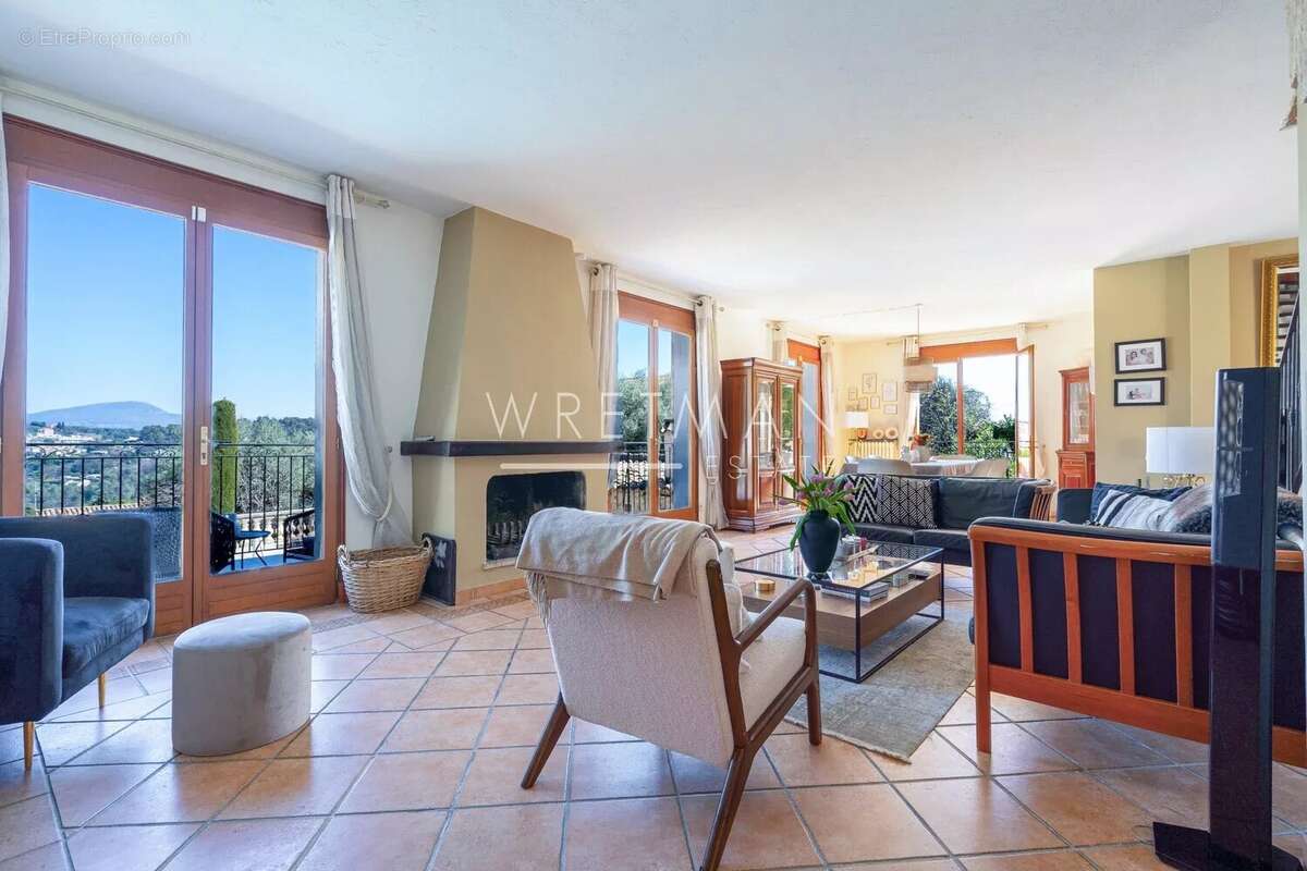 Maison à VENCE