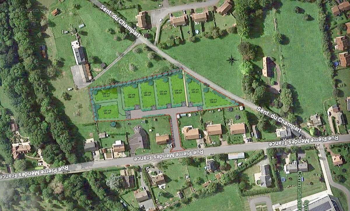 Terrain à BEUZEVILLE