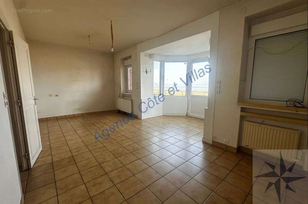Villa sur la digue du Val-André. Pleine vue mer - photo 4