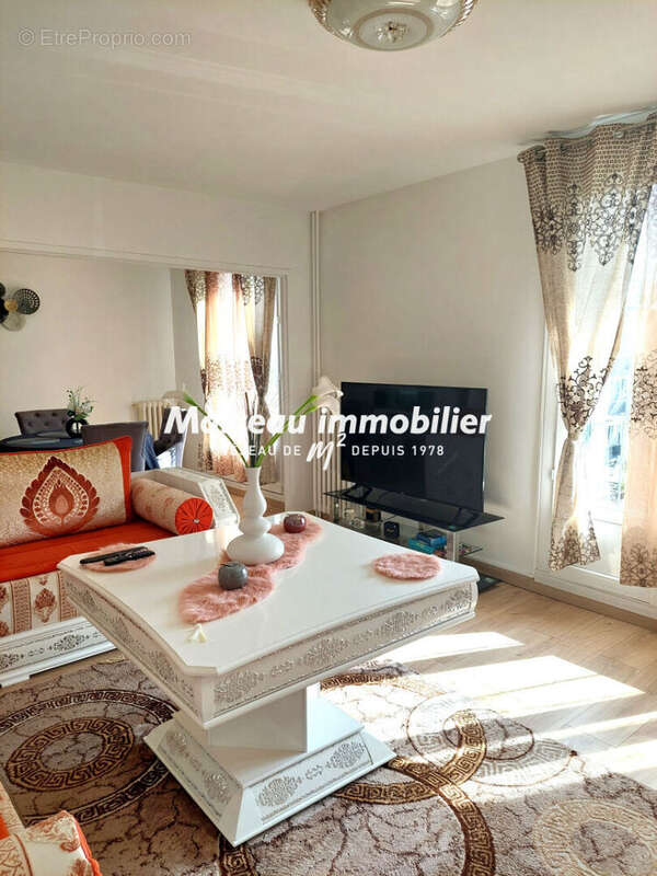 Appartement à ALLONNES