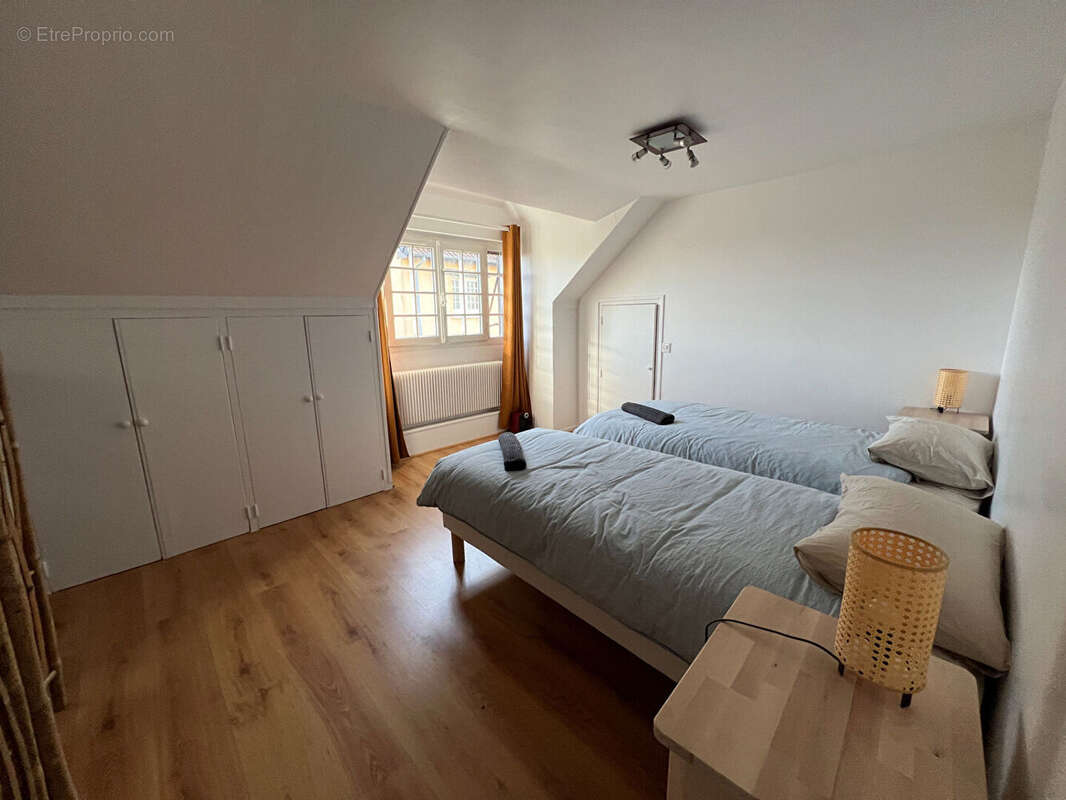 Maison à AUTOUILLET