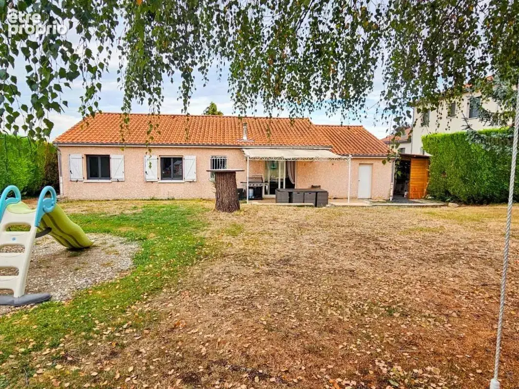 Maison à VERTAIZON