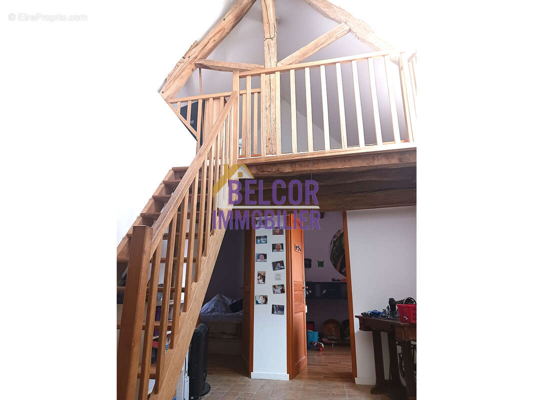 Maison à BROMEILLES