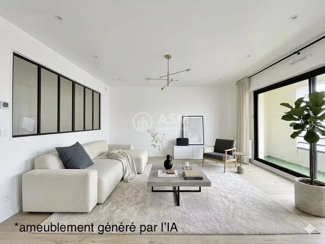 Appartement à COURBEVOIE