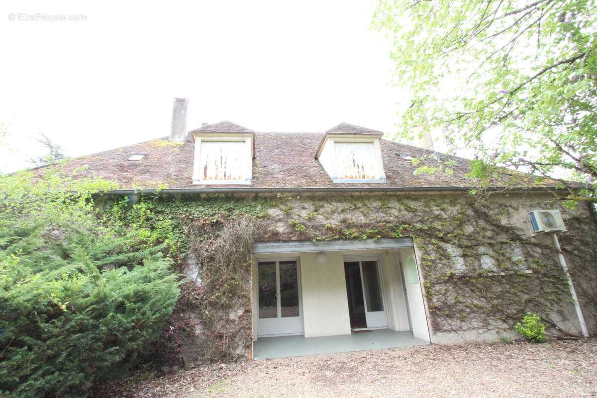Maison à LA MARCHE