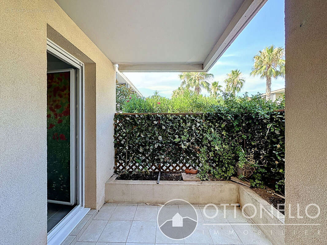 Appartement Roquebrune Sur Argens 3 pièces 72.75 m2 avec 2 terrasses et parkings - photo 8