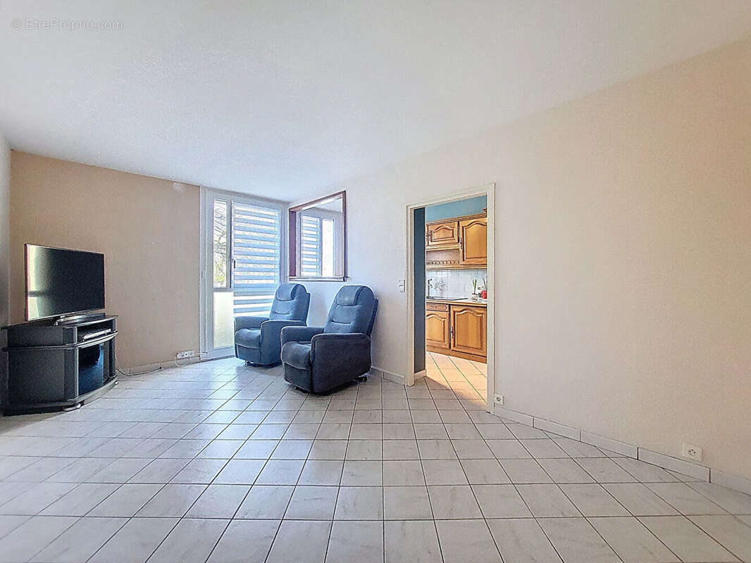 Appartement à SAINT-PIERRE-LES-ELBEUF