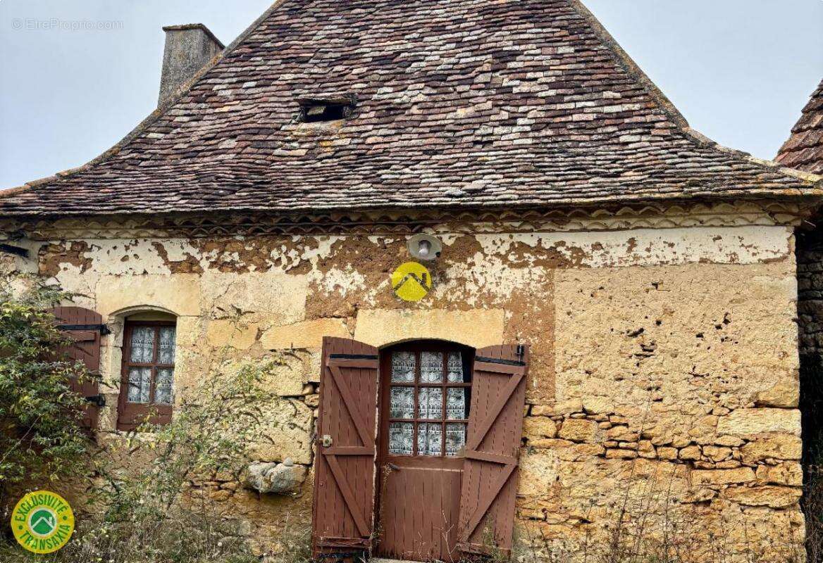 Maison à SAINTE-ALVERE