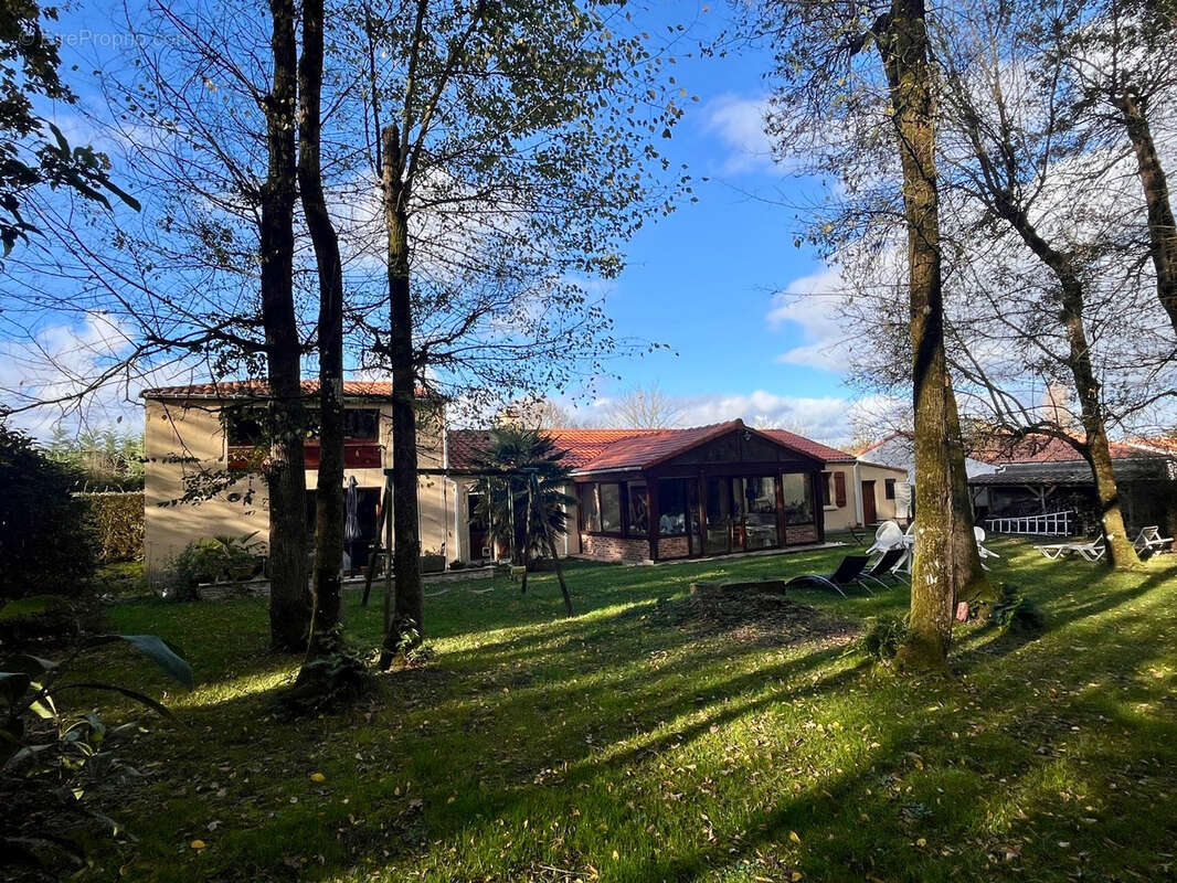 Maison à SAINT-JEAN-DE-BOISEAU