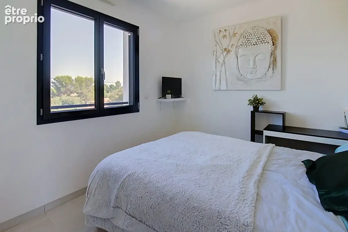 A VENDRE en EXCLUSIVITÉ à VIDAUBAN Maison contemporaine de 138m²  5 chambres  GARAGE  sur 1400m2 de terrain - photo 13